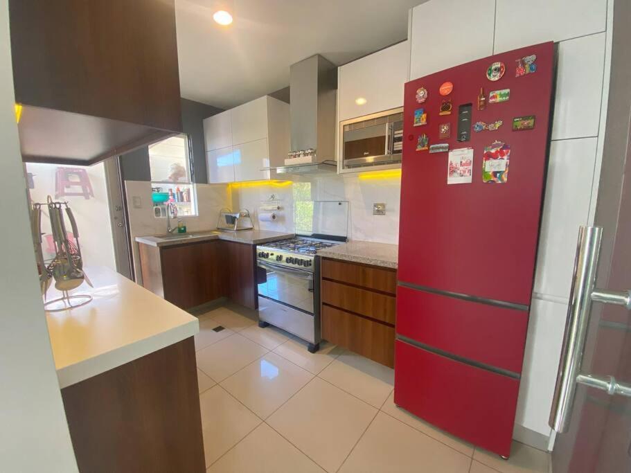 Сasa de vacaciones Hermosa Casa En Cond. Privado Santa Cruz de La Sierra